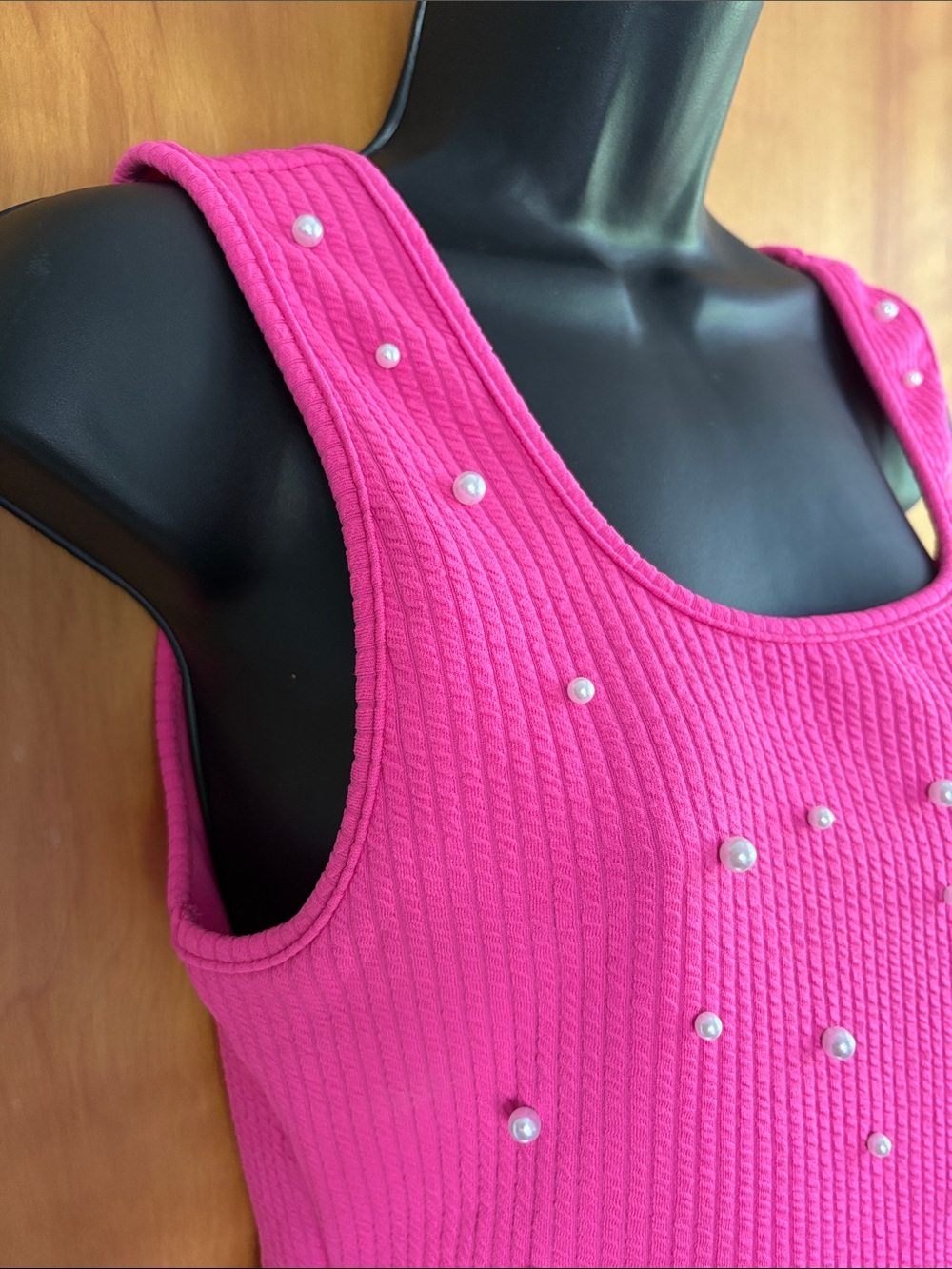 Pink Pearl-Embellished Ribbed Tank Top - Picture 3 of 6